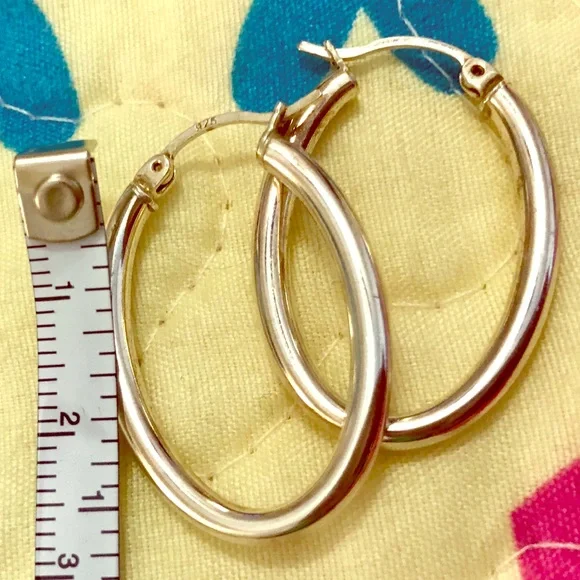 Sterling Silver 925 Oblong Hoop Earrings - Picture 1 of 2